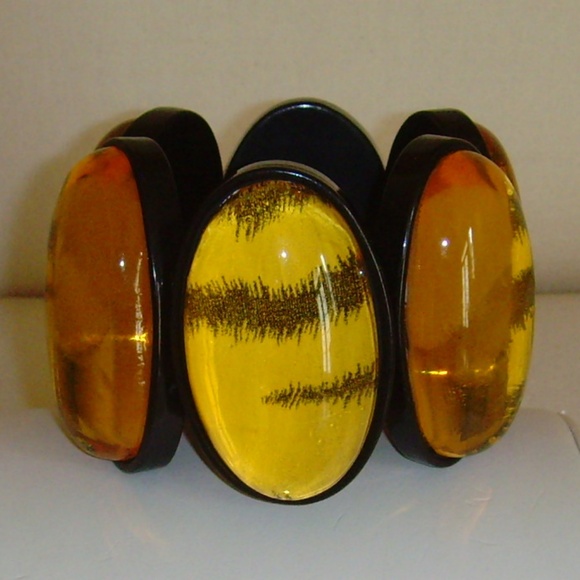 Gerda Lynggaard MONIES Amber Lucite and Animal Print Themed Statement Bracelet - Picture 5 of 16
